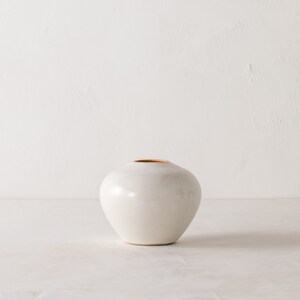 Verdure Vase No. 2 Stoneware image 2