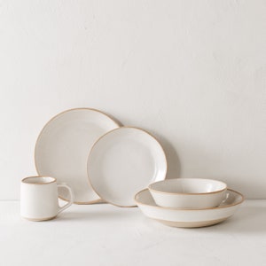 Minimal Plates Stoneware image 7