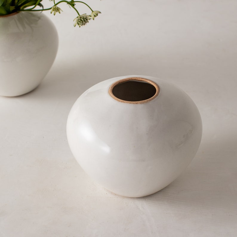 Verdure Vase No. 2 Stoneware image 3