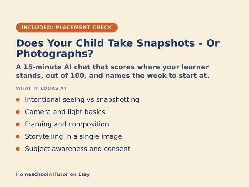 Op de afbeelding: Een lichtbeige informatieve afbeelding met donkerblauwe tekst getiteld Does Your Child Take Snapshots - Or Photographs? Het beschrijft een AI-chat van 15 minuten die fotografievaardigheden beoordeelt en onderwerpen zoals kadrering en belichting noemt.
