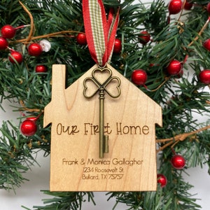 Erstes Haus Ornament | Erstes Weihnachten in unserem neuen Zuhause Ornament | New Home Ornament | Paar erste Weihnachten Ornament | Neues Haus Ornament