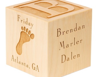 Spersonalizowany drewniany blok dla dziecka: grawerowane imię i data urodzenia, pamiątka