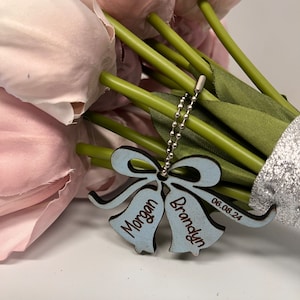 Something Blue Bouquet Charm Engraved Bride Gift from Mom or Friend, Bridal Charm with Wedding Date, Something Blue for Bride