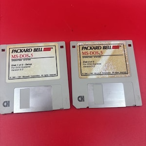 Operating System Microsoft MS-DOS 5.0 1991 3.5 Floppy Packard Bell