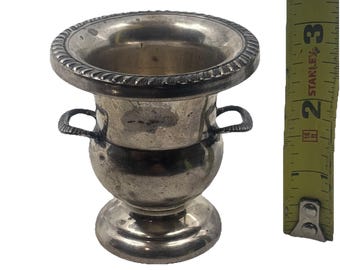 Mini Trophy Urn Vase Hunt Silver Co Sterling Silver 27 68g Rope Border