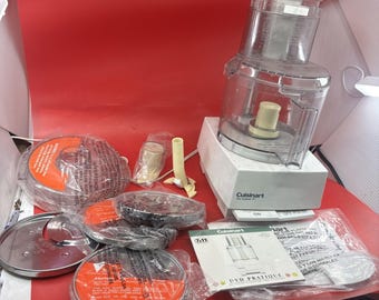CUISINART Pro Custom 11 Cup Food Processor DLC-8S W/ Accessories White