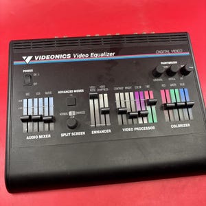 Videonics VE-1 Ntsc Video Equalizer Processor 5-Pin No Power Supply As Is Untest