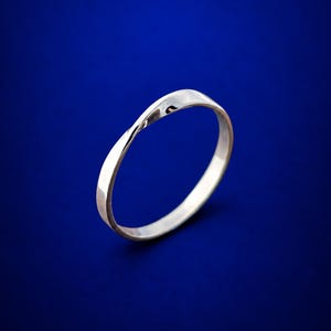 Simple Minimalist Silver Band Rings, Classic Plain Stackable Band, Everyday Modern Jewelry