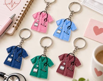 Portachiavi in ​​acrilico a forma di camice da infermiera, con stetoscopio e badge, ideale come regalo per infermieri.