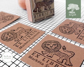 Lion: personalised stamp (4x4 cm)