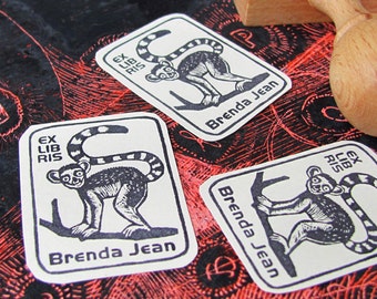 Lemur: personalised stamp (3x4 cm)