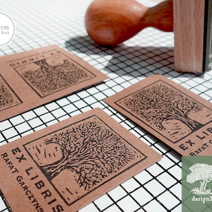 Arbre: timbre personnalisé (3x4 cm)