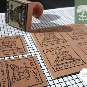 Arbalétrier: timbre personnalisé (4x4 cm)