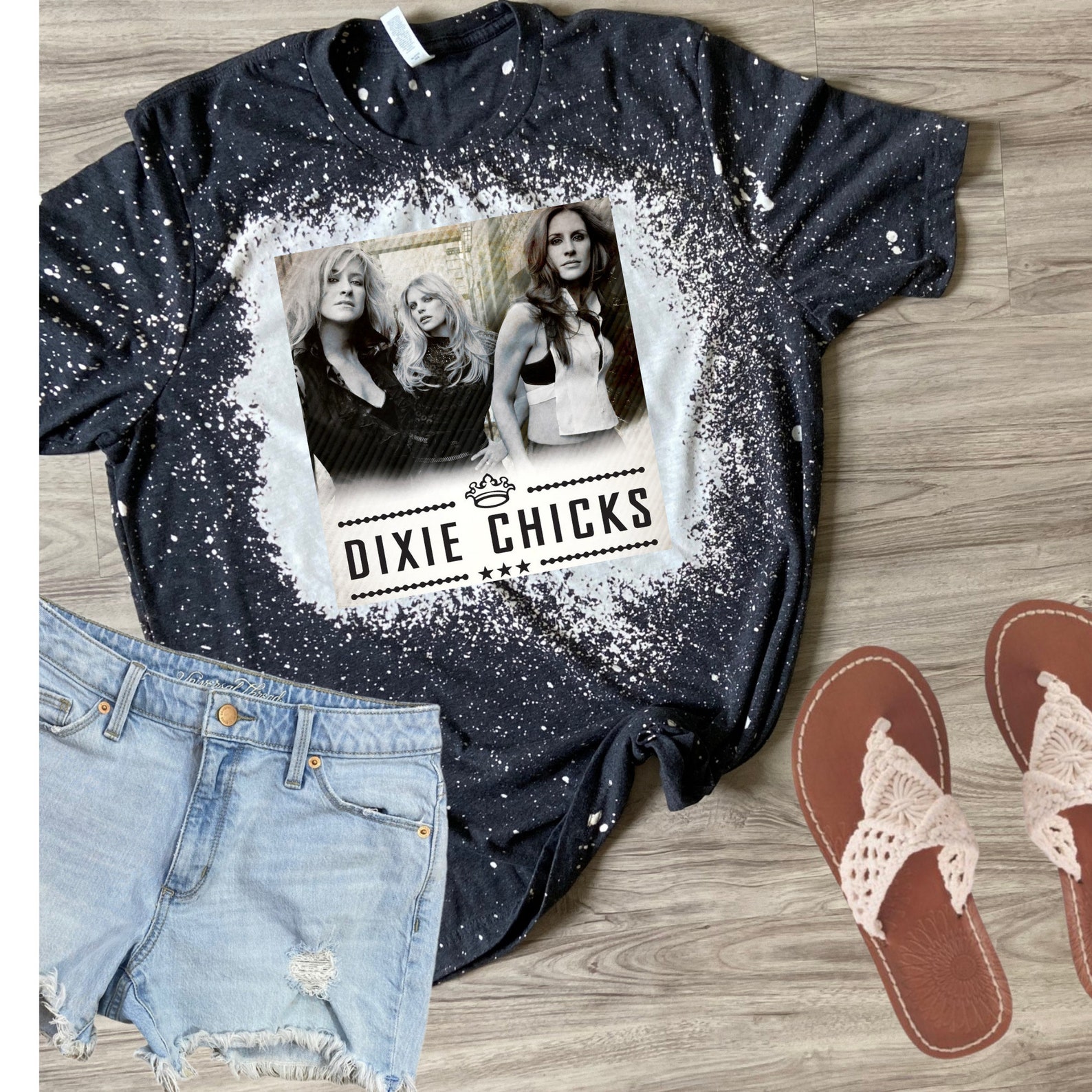 Dixie Chicks/ BLEACHED Tshirt Unisex Graphic Shirt/dixie - Etsy