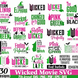 Puede incluir: Una colección de 30 diseños gráficos digitales con texto y siluetas en rosa y verde inspirados en la película Wicked. Las frases incluyen Team Glinda, Wicked, Defying Gravity y The Good Green Is The New Black, con un alfabeto incluido.