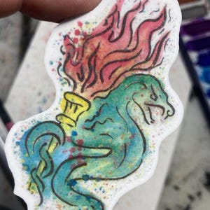 Scylla mit Fackel - Seemonster neu gestaltet - Vinyl Aquarell wasserdicht 3-Zoll-Aufkleber