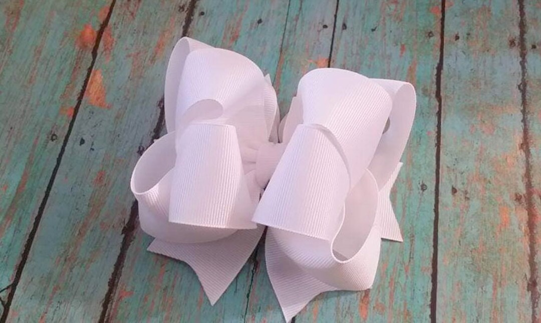White Bow...white Hair Bow...girls White Bow...toddler Bow..5 Inch Bow