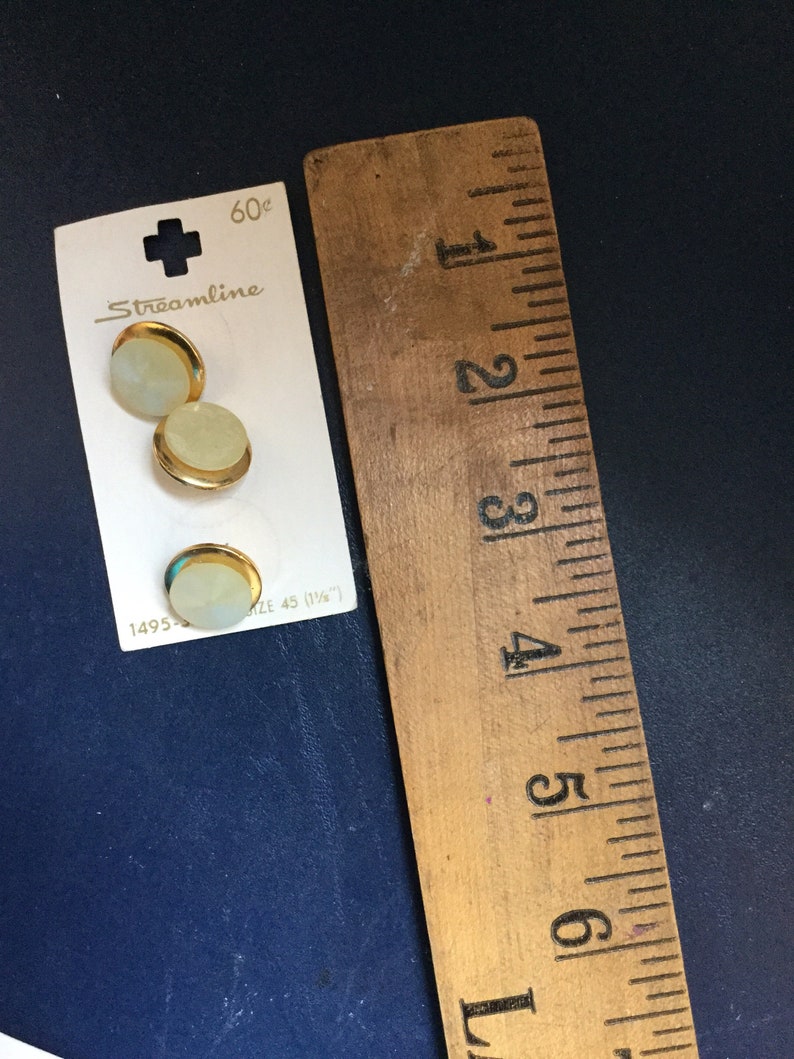 Stream Line Gold Buttons Vintage Streamline Buttons - Etsy