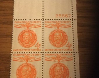 Vintage 4 cent postage stamps