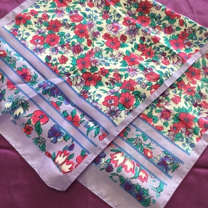 Vintage Floral Polyester Scarf