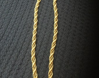 Crown Trifari Gold Tone Neckace