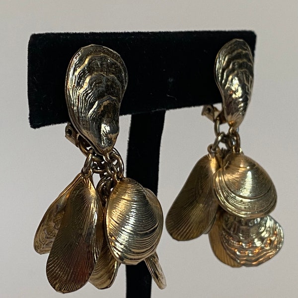 Vintage NAPIER Eugene Bertolli Oyster, Clam Shell Clip-On Dangle Earrings!