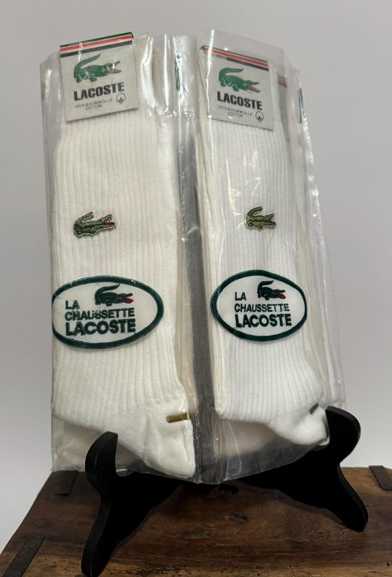 HeartbreakerVV Vintage 80 s La Chaussette Lacoste 4 Pairs of White Men s Alligator Logo Socks Still in Packaging