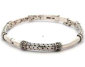 Chic Sterling Silver Vintage Sarda Hinged Bracelet Featuring