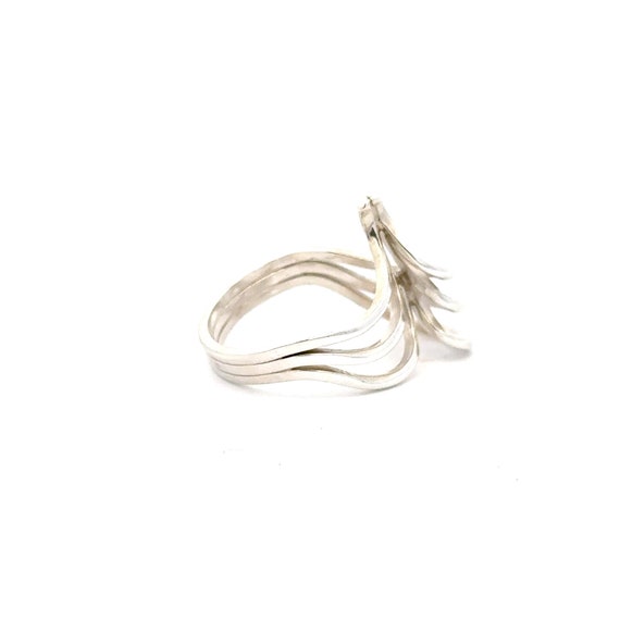 Sterling Silver 3D Wave Ring - Size 7 - image 2