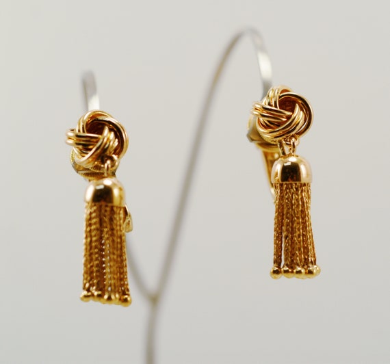 Knot & Tassel Clip On 18k Yellow Gold Earrings Fla