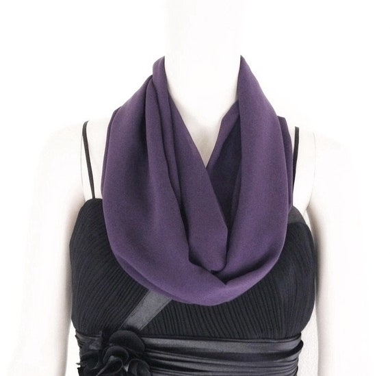 donker paarse sjaal