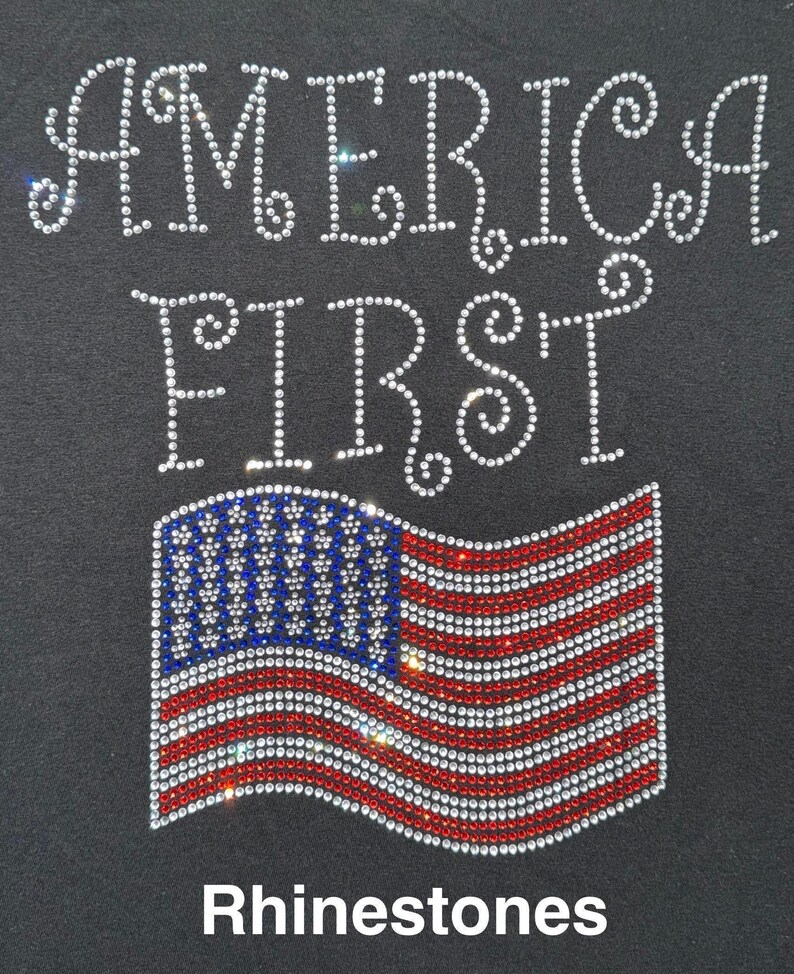 Patriotic Rhinestone Shirt: America First Flag - Sparkly Bling Tee Bild 2