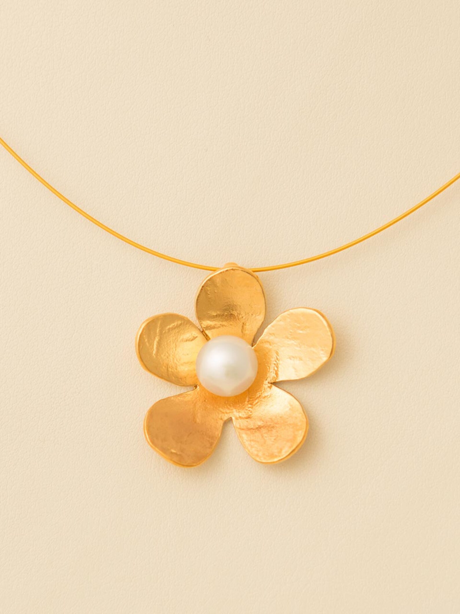 Daisy Gold Pendant Flower Pendant Sterling Silver Pendant Etsy