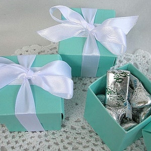Personalized Favor Box w Custom tags Wedding Favor Boxes Turquoise Pink Gold Silver Navy Thank you Favors Quinceanera Bridal Shower Wedding image 2