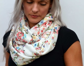 Cream floral blanket scarf, shawl, cowl scarf, oversize scarves, infinity scarf, cream scarf, floral print, floral accessories