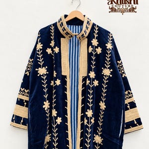 Handgefertigte Kimonojacke aus Samt, floral bestickter Boho-Mantel, langer Morgenmantel, handgefertigte Kleidung