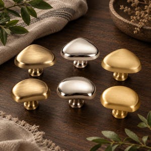 Herrajes plateados para armarios, pomos modernos para cajones, tiradores minimalistas para muebles, tiradores de lujo para armarios de cocina, pomos contemporáneos para armarios.