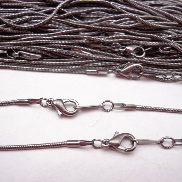 Get 50 pcs of our Gunmetal / Snake Chain Necklaces/Jewelry supply/17 inch
