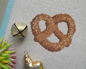 NYC Pretzel | Hand Painted Needlepoint Canvas | 13 Mesh
