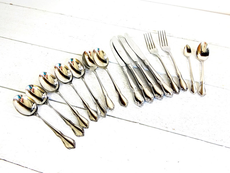 Vintage Oneidacraft Chateau Deluxe Stainless Flatware