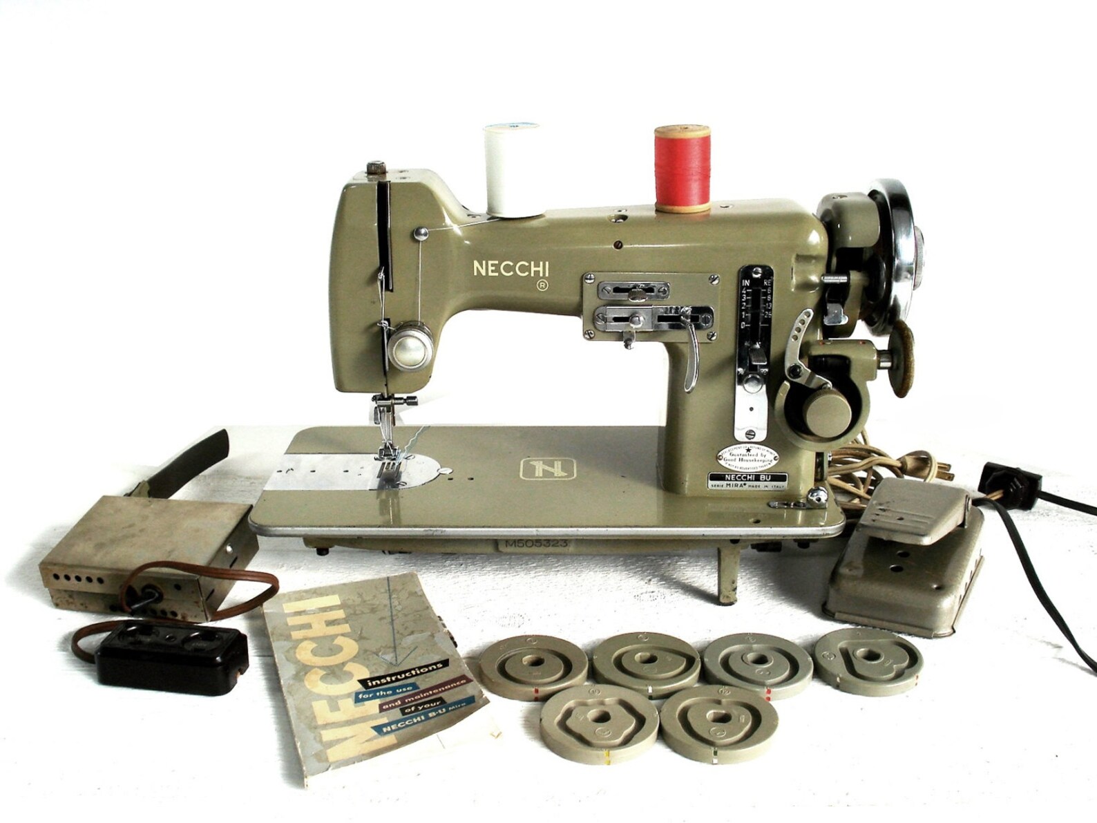 Vintage Sewing Machine Necchi Bu Mira Sewing Machine Pattern Etsy