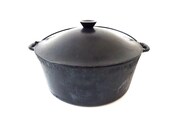 Vintage Wagner Sydney Hollowware Large Cast Iron Dutch Oven