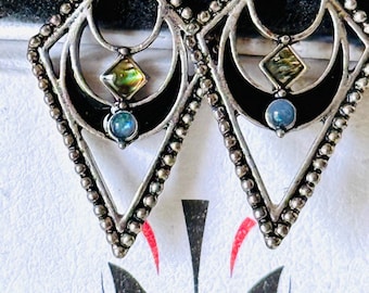 KuBooz 00g Dangle Ear Plugs, Tribal Gauged Earrings, Silver Tone Statement Body Jewelry, Boho Ear Gauges
