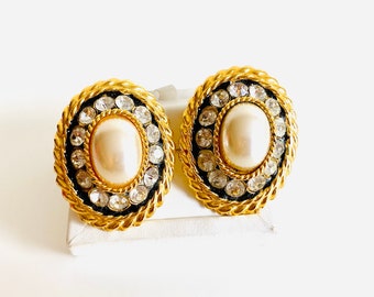 Vintage 80s Large Gold Tone Earrings, Clip On Rope Clear Rhinestones Oval Earrings, 80s Style Earrings