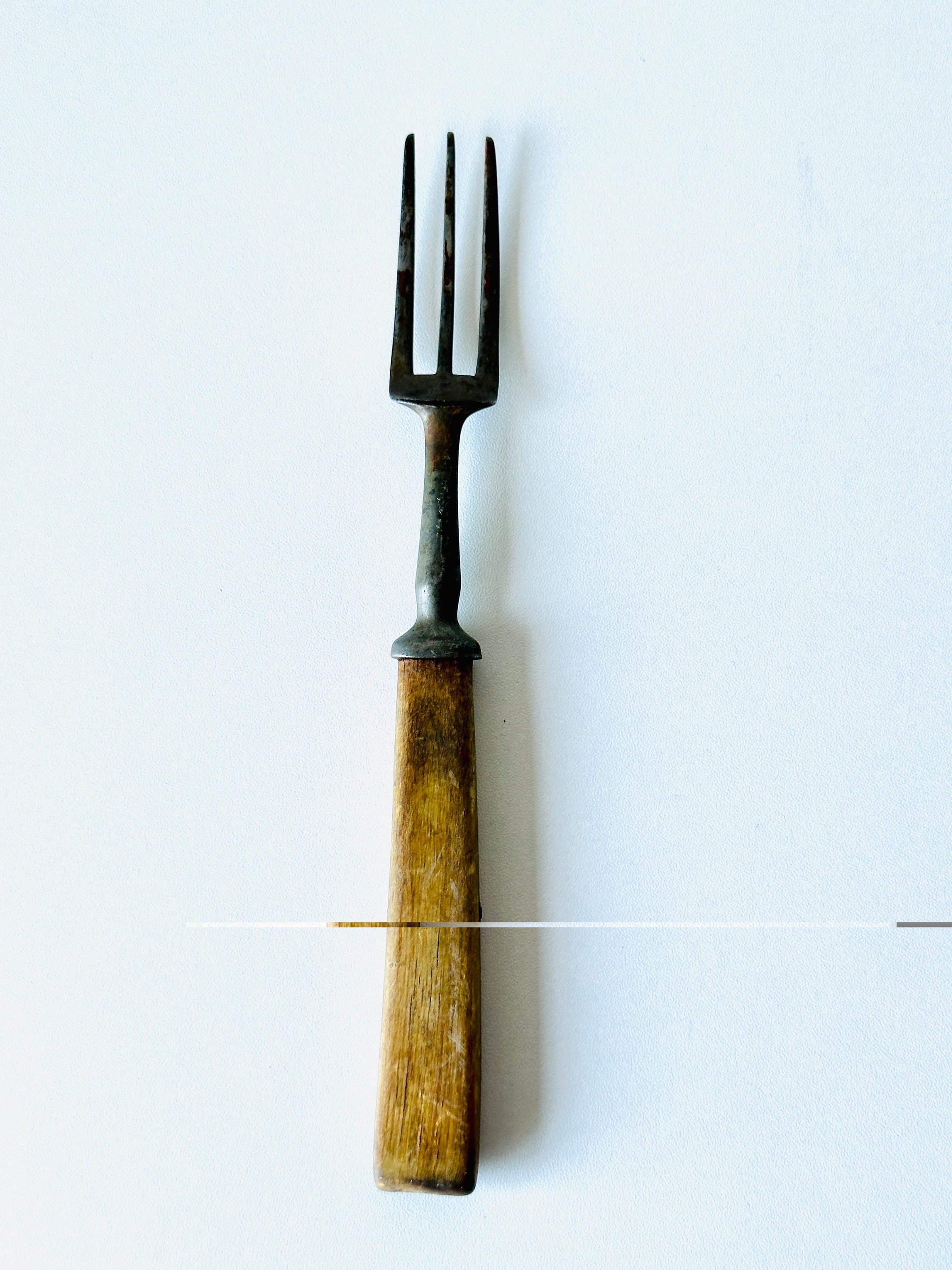 Fourchette à viande ancienne - France