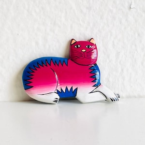 Vintage Cat Wood Hand Painted Lacquer Brooch