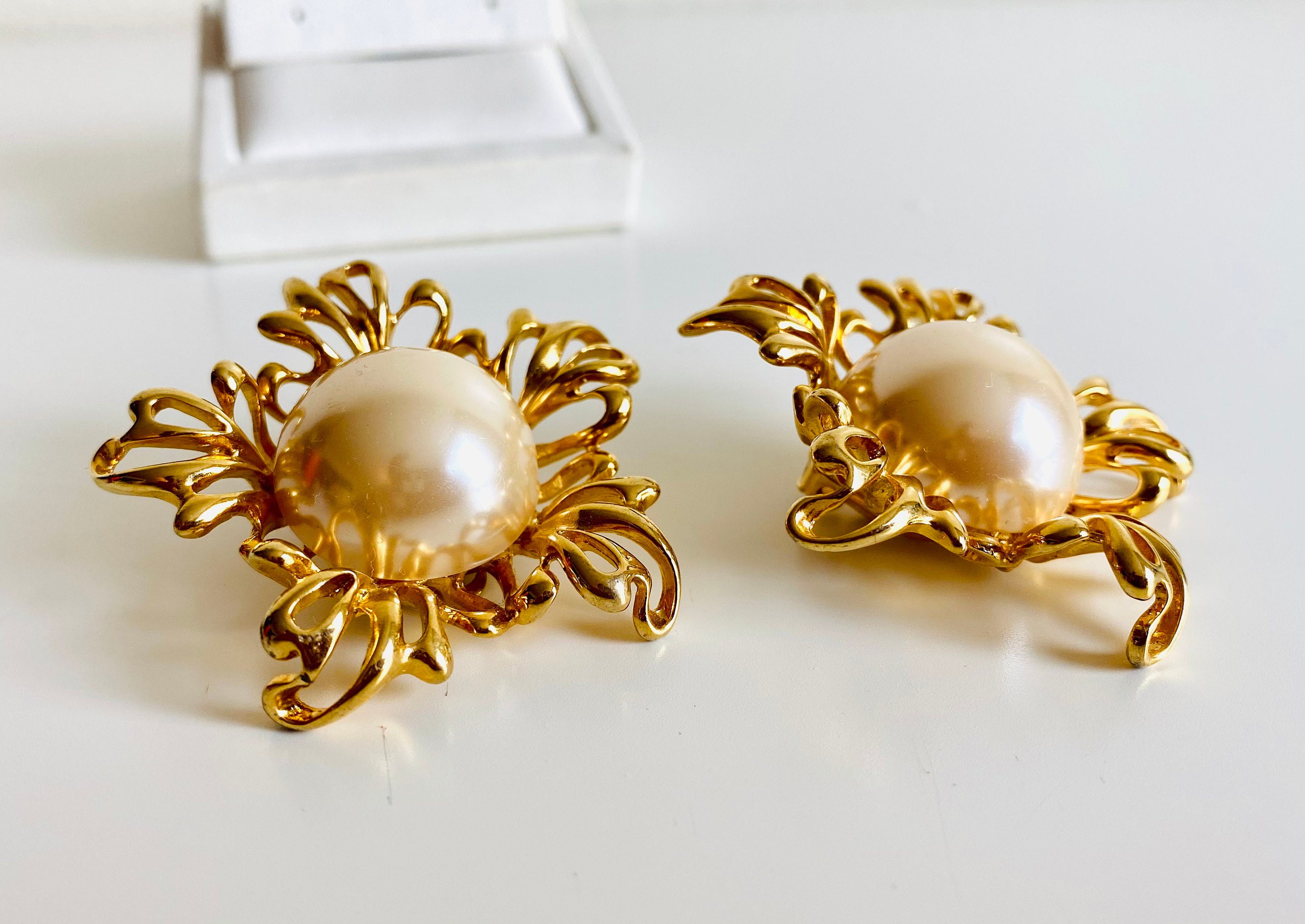 Vintage Erwin Pearl Earrings Flower Pearl Clip on Earrings - Etsy UK