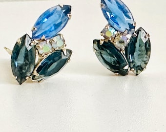 Vintage 1950s Blue and Aurora Borealis Crystals Gold Tone Clip On Earrings, Vintage Jewelry, Crystal Earrings