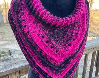 Textured Cowl Scarf in hot pink and black
