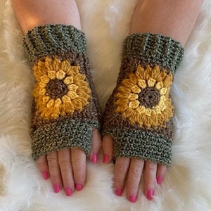 Sunflower Fingerless Gloves Crochet Pattern image 8